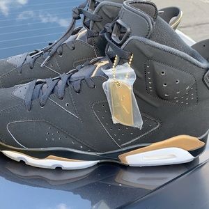 Retro Jordan 6’s DMP